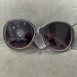 Stylish brown Sunglasses